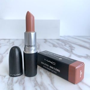 MAC Satin Lipstick '827 SHRIMPTON'